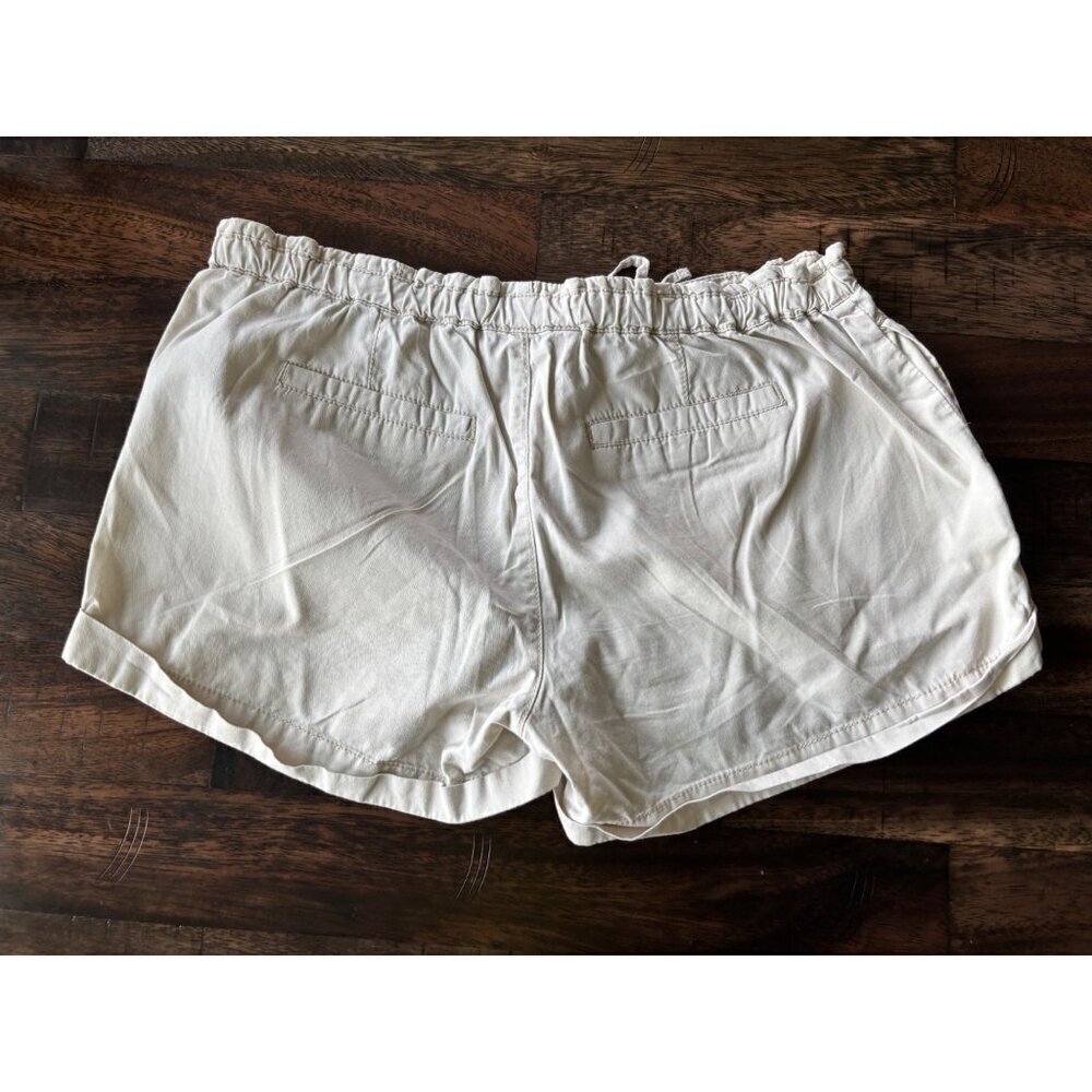 Jessica Simpson Women's Tan Shorts